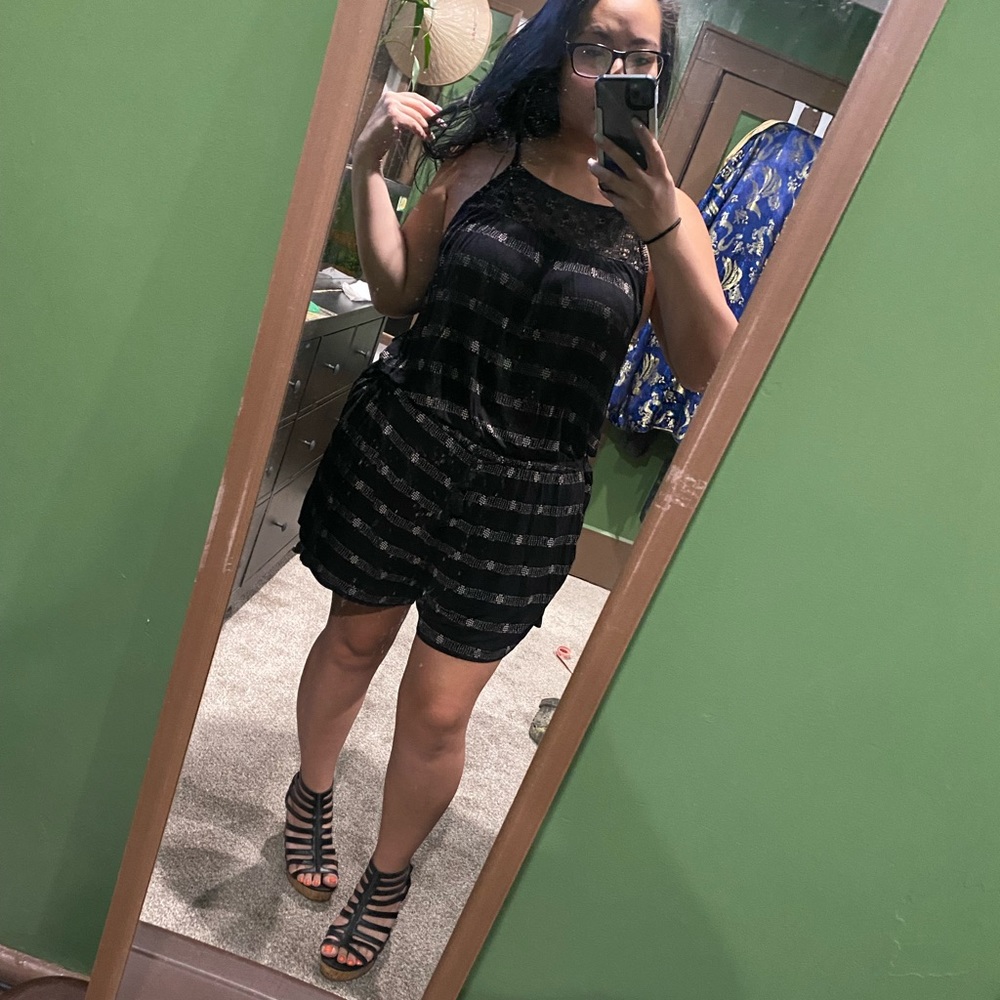 Old Navy XXL Black & Tan Pattern Romper